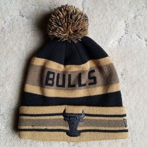 NWOT New Era Bulls Beanie